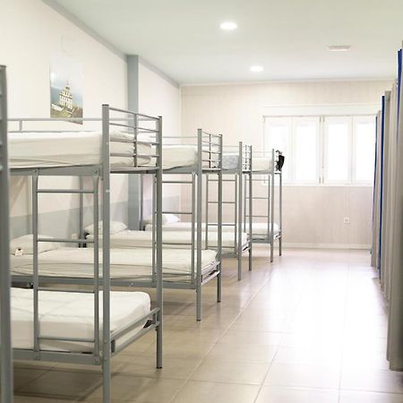 Albergue Barullo - Cubiculos - Literas - Habitaciones ساريا المظهر الخارجي الصورة