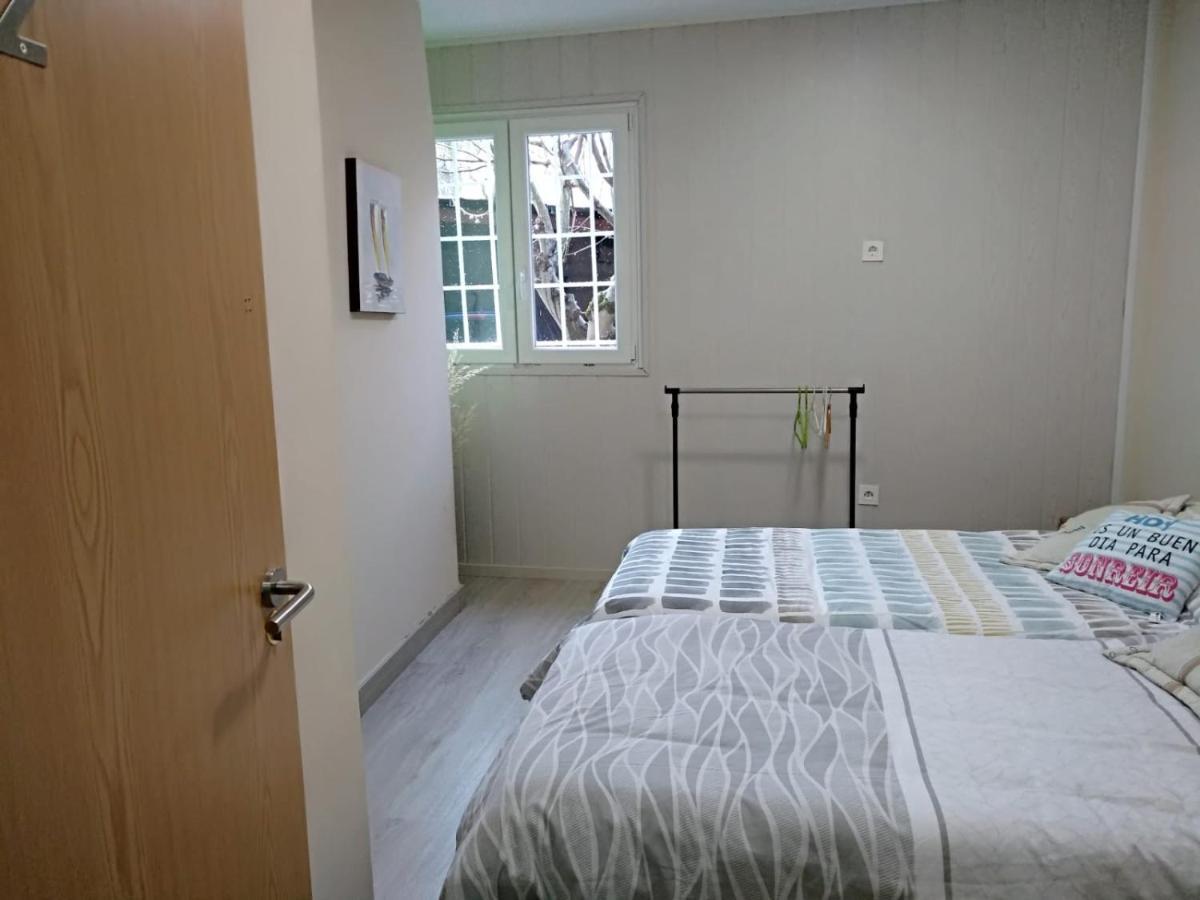 Albergue Barullo - Cubiculos - Literas - Habitaciones ساريا المظهر الخارجي الصورة